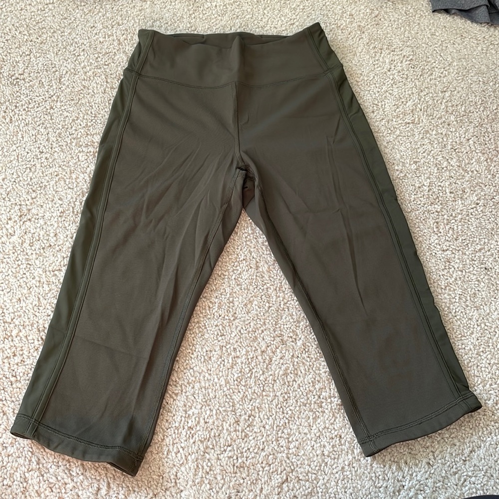 Lululemon Cropped Leggings